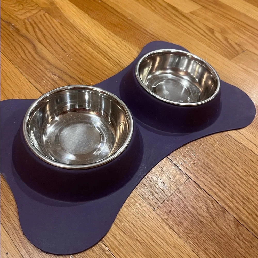 DOLCE FLEX BOWLS/DISH (PURPLE) by Loving Pets